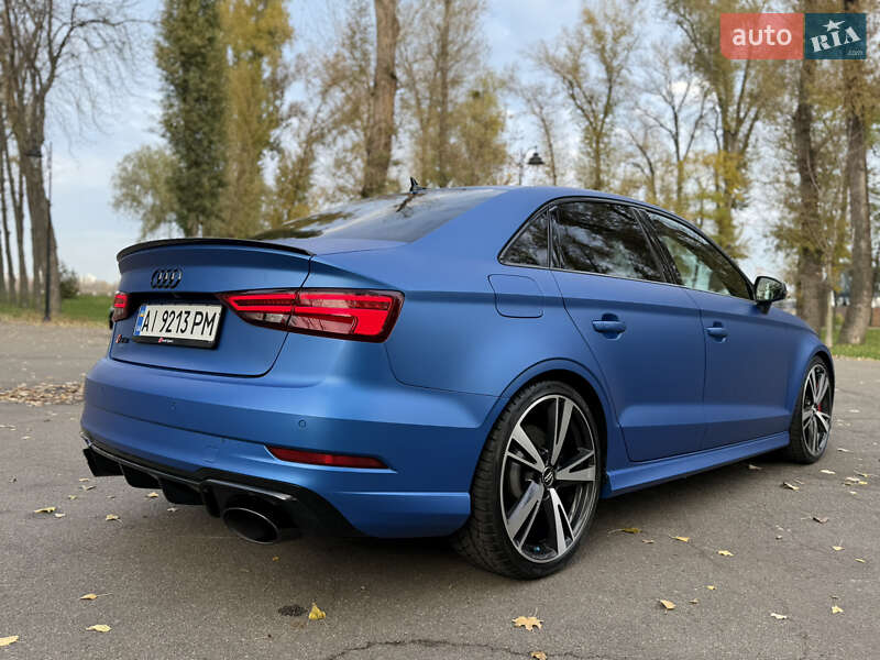 Седан Audi RS3 2017 в Києві фото 9 Седан Audi RS3 2017 в Києві