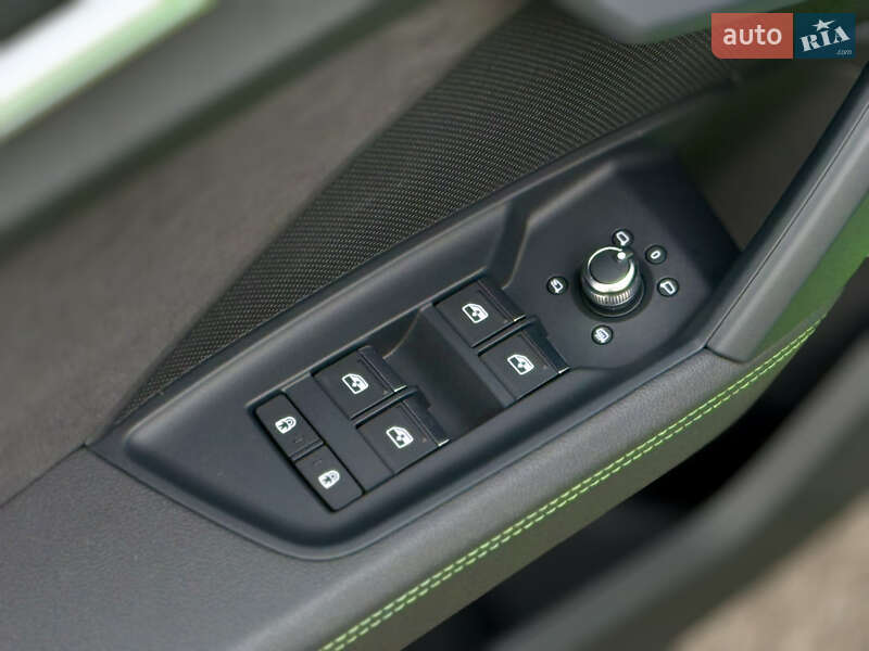 Седан Audi RS3 2024 в Харькове