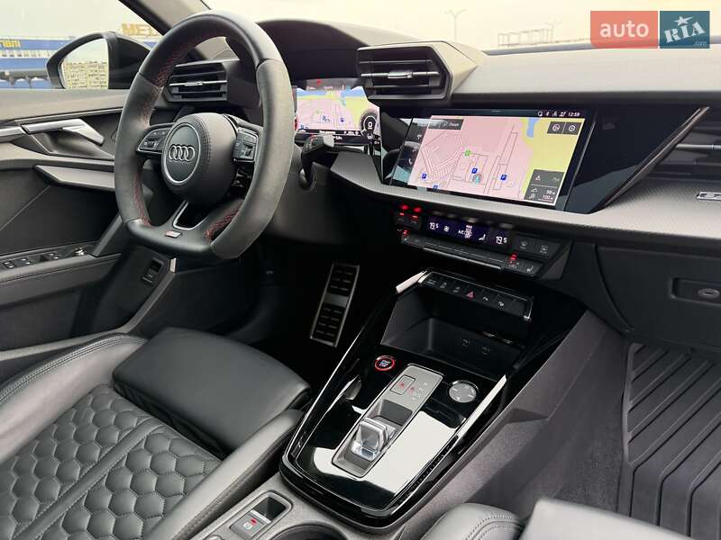 Седан Audi RS3 2021 в Киеве фото 3 Седан Audi RS3 2021 в Киеве