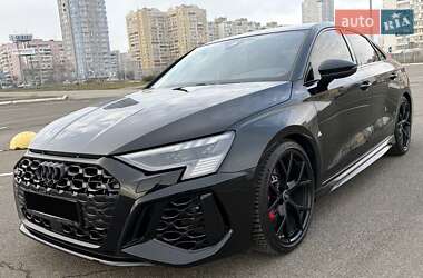 Седан Audi RS3 2021 в Киеве