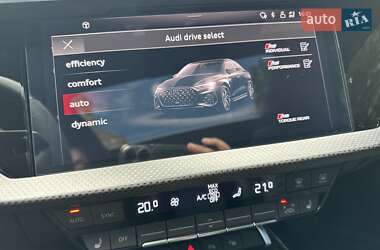 Седан Audi RS3 2021 в Киеве