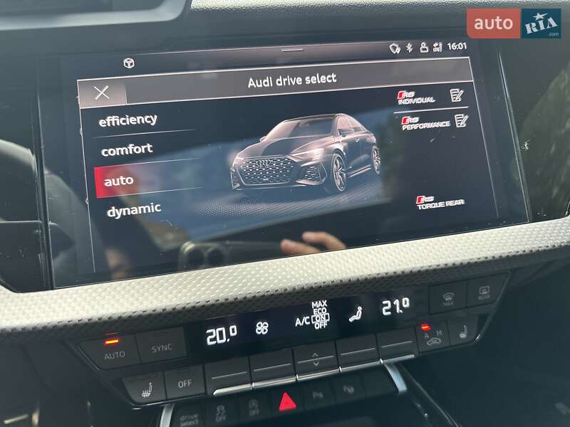 Седан Audi RS3 2021 в Киеве фото 26 Седан Audi RS3 2021 в Киеве