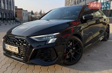 Седан Audi RS3 2022 в Львове