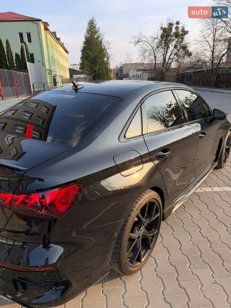 Седан Audi RS3 2022 в Львове