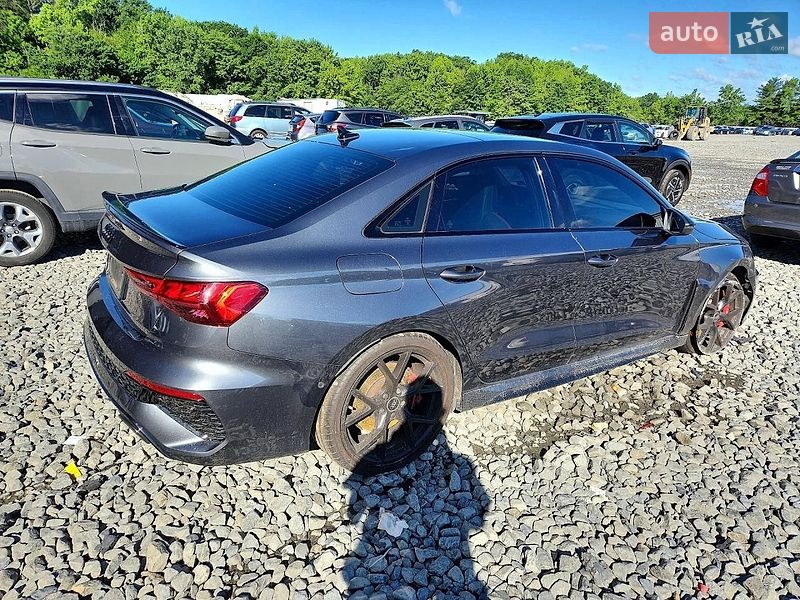 Седан Audi RS3 2024 в Львове