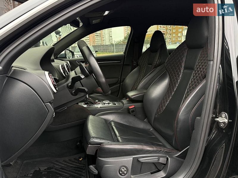 Седан Audi RS3 2016 в Києві