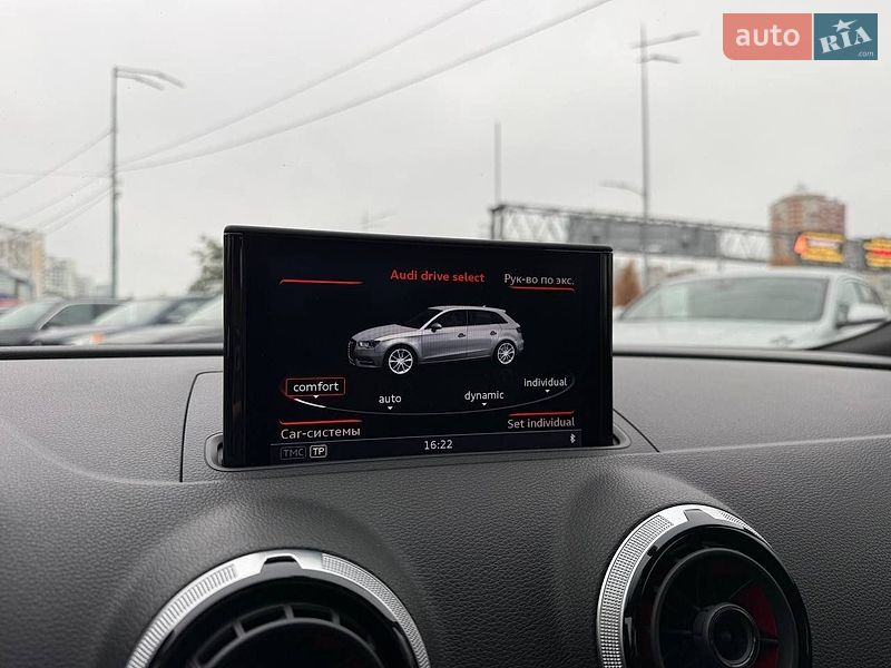 Седан Audi RS3 2016 в Києві