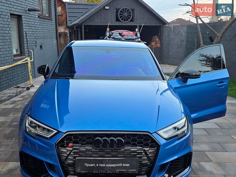 Седан Audi RS3 2017 в Києві