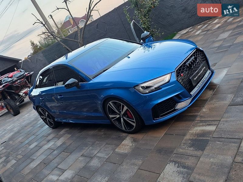 Седан Audi RS3 2017 в Києві