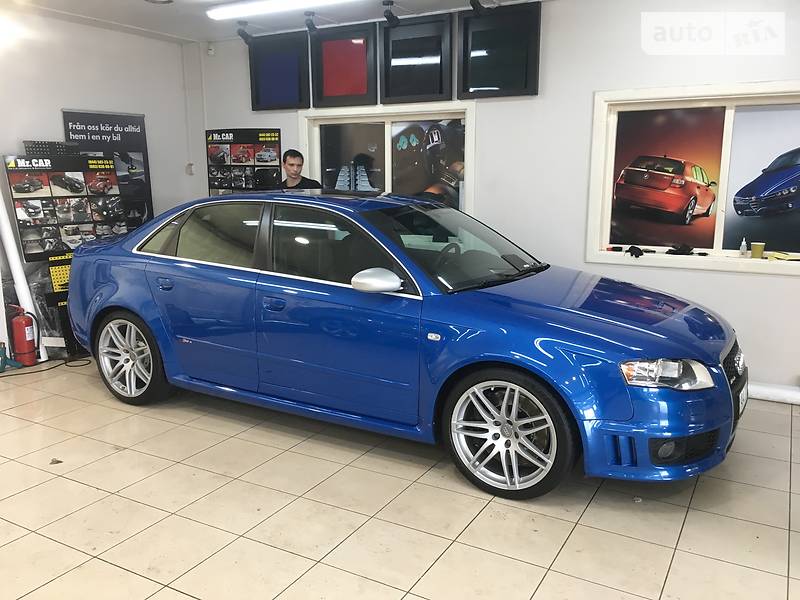 Седан Audi RS4 2006 в Києві
