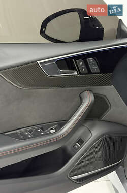 Лифтбек Audi RS5 Sportback 2022 в 