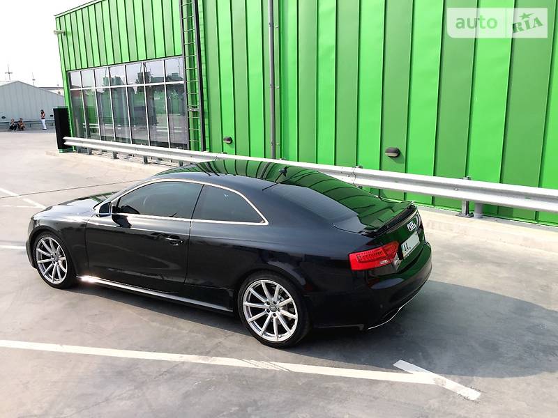 Купе Audi RS5 2013 в Киеве фото 10 Купе Audi RS5 2013 в Киеве