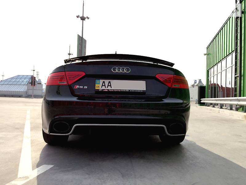 Купе Audi RS5 2013 в Киеве фото 13 Купе Audi RS5 2013 в Киеве