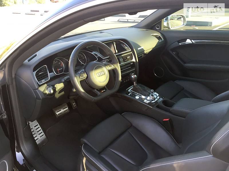 Купе Audi RS5 2013 в Киеве фото 40 Купе Audi RS5 2013 в Киеве