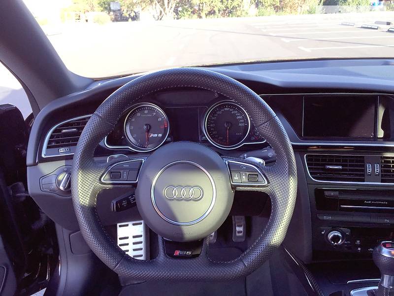 Купе Audi RS5 2013 в Киеве фото 45 Купе Audi RS5 2013 в Киеве