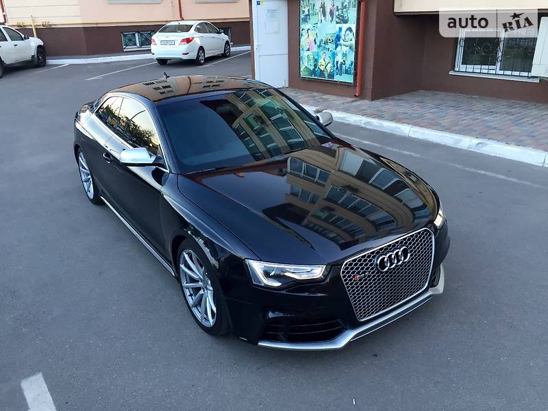 Купе Audi RS5 2013 в Киеве фото 64 Купе Audi RS5 2013 в Киеве