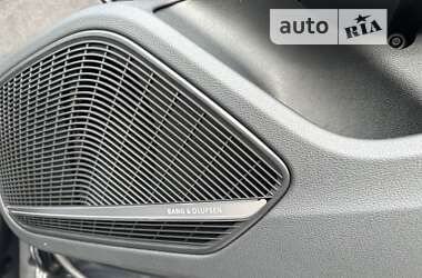 Купе Audi RS5 2019 в 