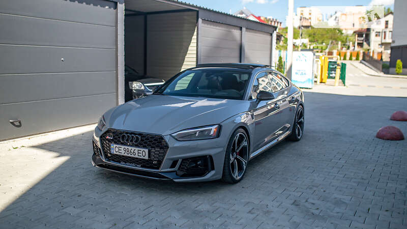 Лифтбек Audi RS5 2018 в Черновцах