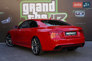 Купе Audi RS5 2011 в 