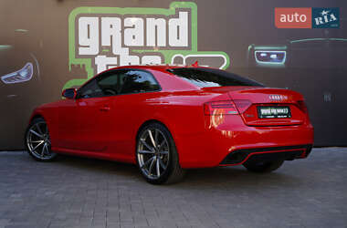 Купе Audi RS5 2011 в 