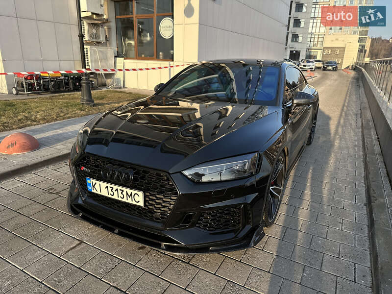 Купе Audi RS5 2018 в 