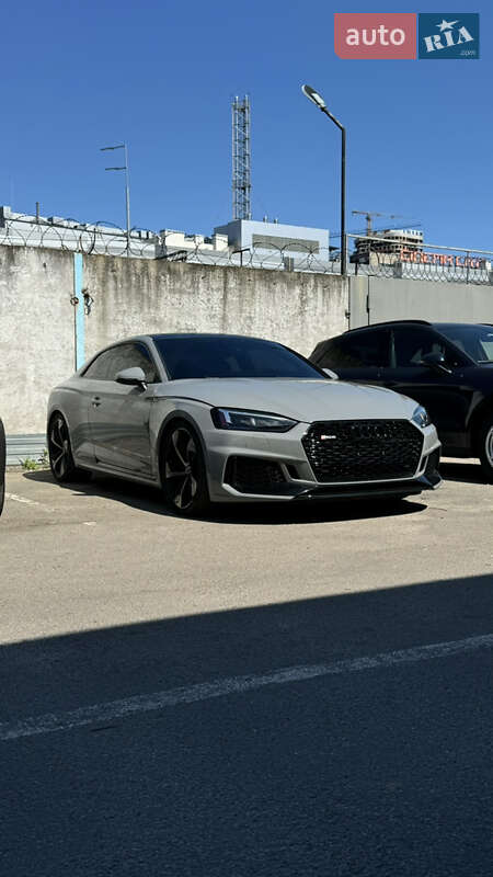 Купе Audi RS5 2017 в 