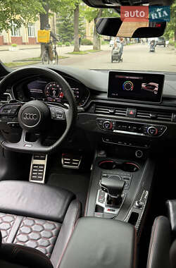Купе Audi RS5 2018 в 