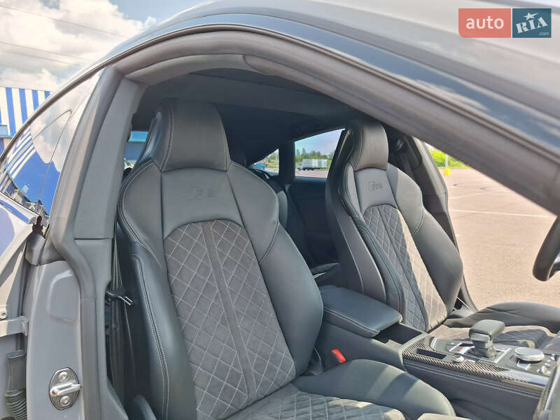 Купе Audi RS5 2019 в Ровно