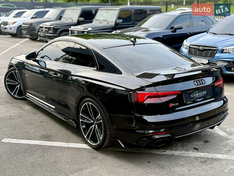 Купе Audi RS5 2018 в Киеве