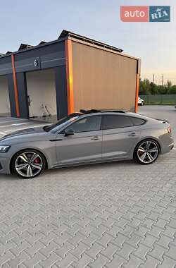 Купе Audi RS5 2018 в 
