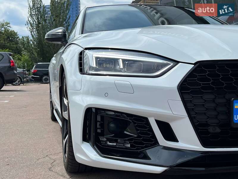 Купе Audi RS5 2019 в Киеве