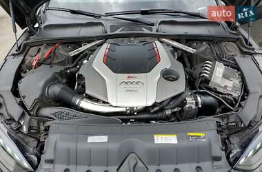 Купе Audi RS5 2021 в 