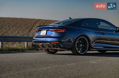 Купе Audi RS5 2019 в 