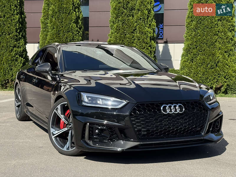 Купе Audi RS5 2019 в 