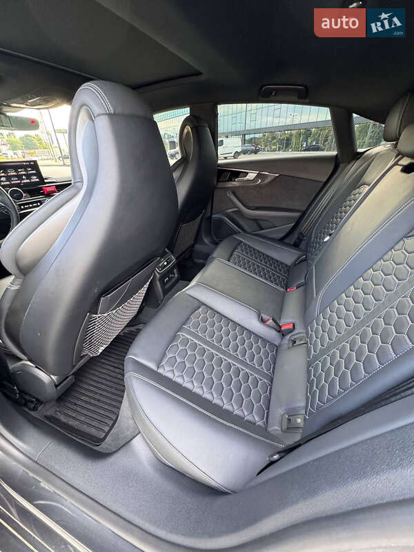 Лифтбек Audi RS5 2021 в Львове