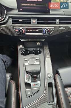 Купе Audi RS5 2019 в 