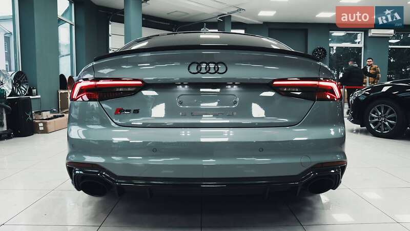 Купе Audi RS5 2018 в Киеве