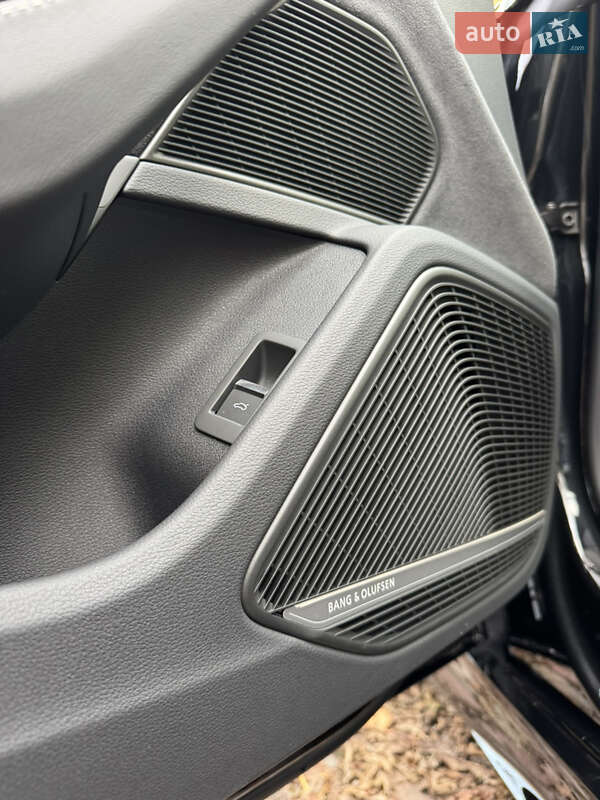 Купе Audi RS5 2023 в Киеве