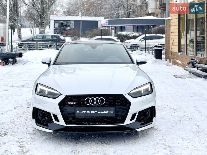 Купе Audi RS5 2018 в Киеве