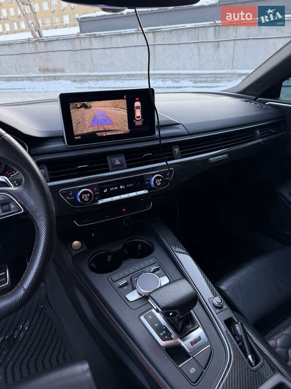 Купе Audi RS5 2018 в Киеве