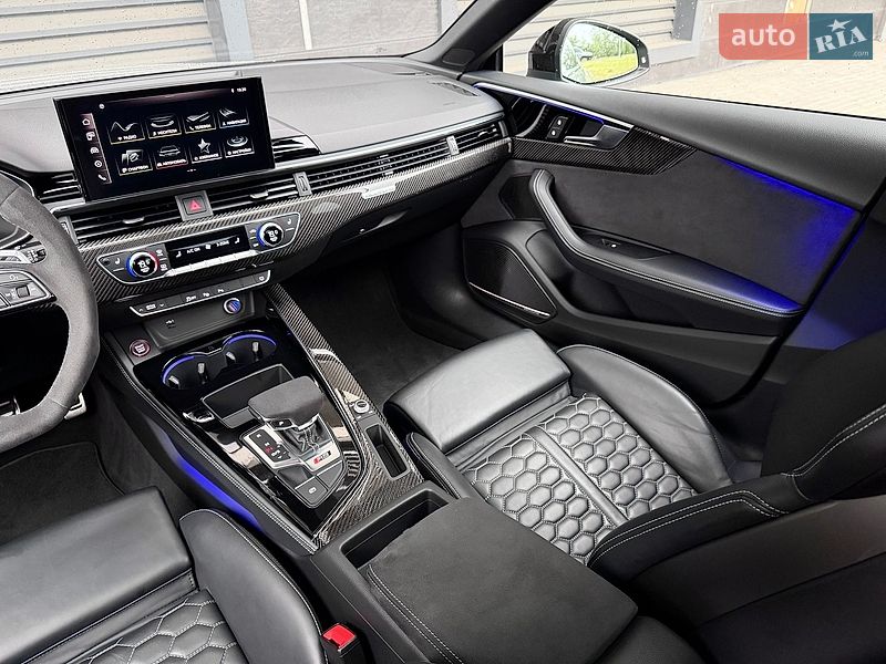 Купе Audi RS5 2023 в Києві фото 46 Купе Audi RS5 2023 в Києві