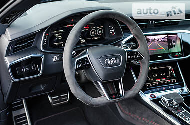 Универсал Audi RS6 2021 в Киеве