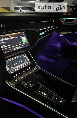Універсал Audi RS6 2021 в 