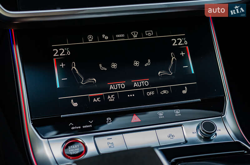 Универсал Audi RS6 2024 в Киеве