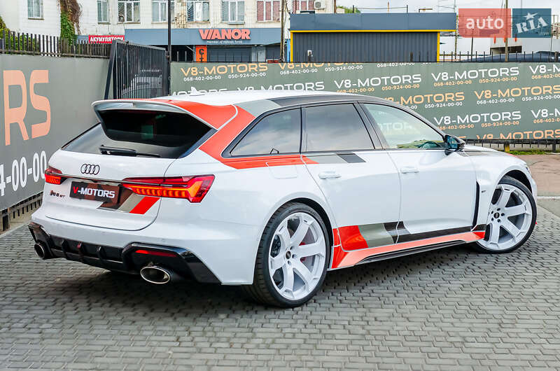 Универсал Audi RS6 2024 в Киеве