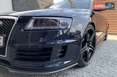 Седан Audi RS6 2010 в 