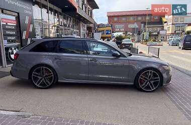 Універсал Audi RS6 2016 в 