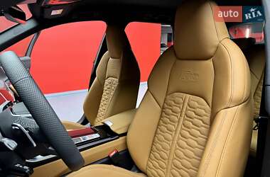Универсал Audi RS6 2025 в 