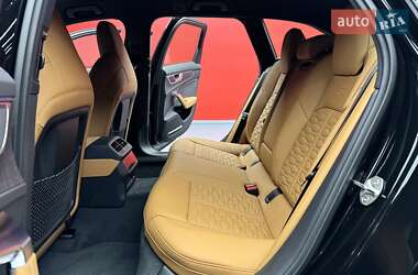 Универсал Audi RS6 2025 в 