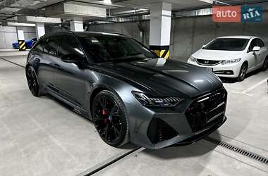 Универсал Audi RS6 2021 в 